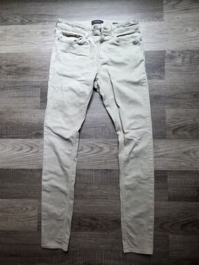 PacSun Stacked Skinny Jeans in Light Khaki
